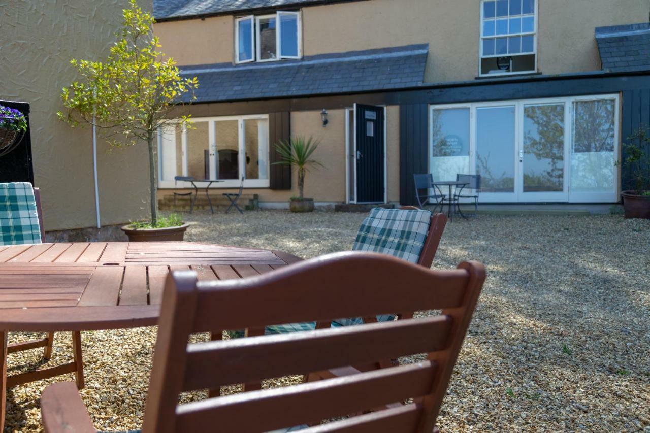 Bodafon Hall Cottages Llandudno Exterior foto